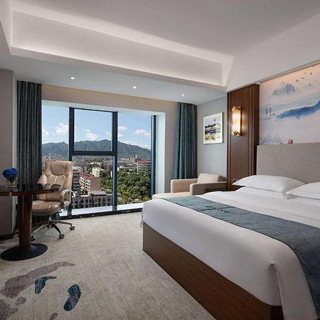 Ramada Encore By Wyndham Chenzhou North Zixing Exteriör bild