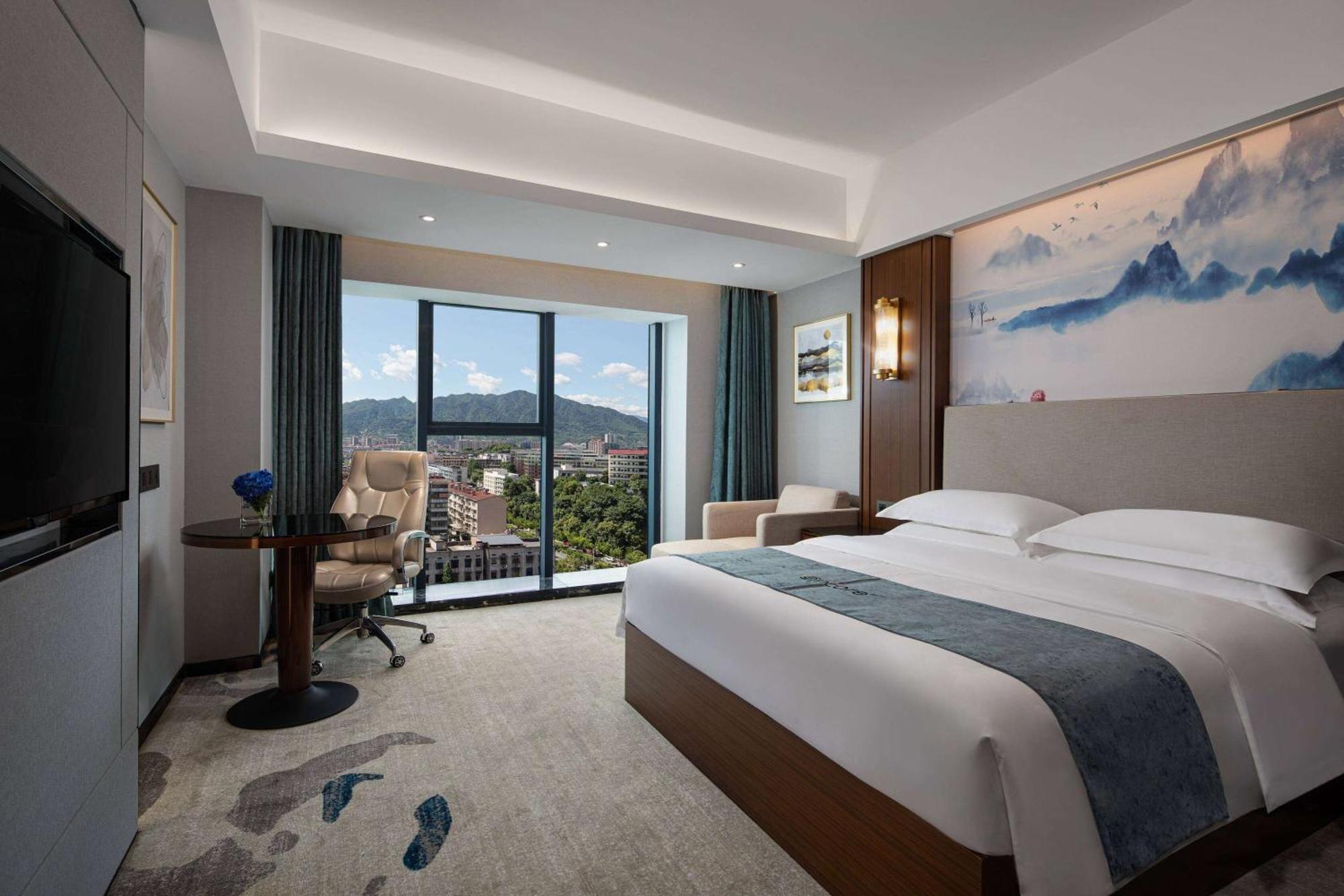 Ramada Encore By Wyndham Chenzhou North Zixing Exteriör bild